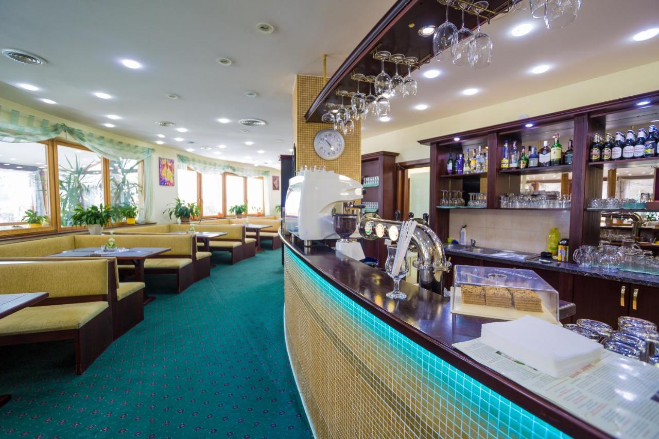 Hotel Euforia โนวาเลสนา ภายนอก รูปภาพ